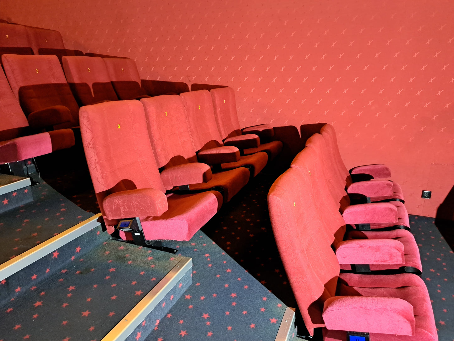 Kinosessel, Theaterstuhl, Loungesitz rot