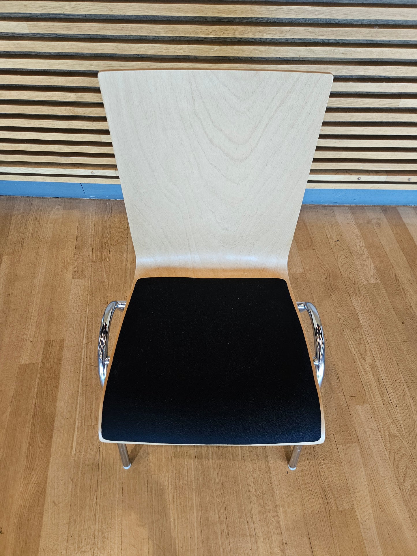 Hiller Objektmöbel Stuhl Atlanta 55