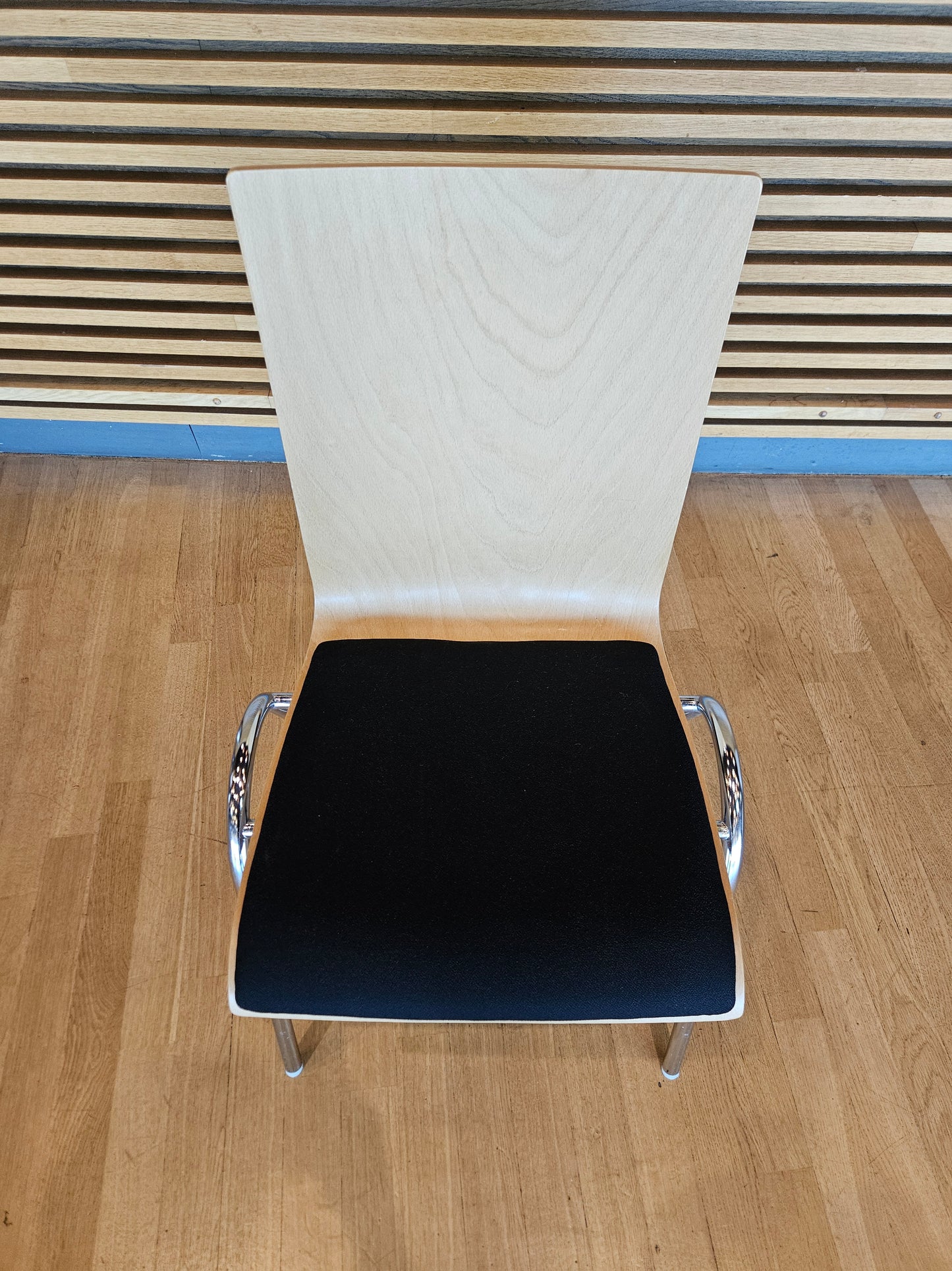 Hiller Objektmöbel Stuhl Atlanta 55