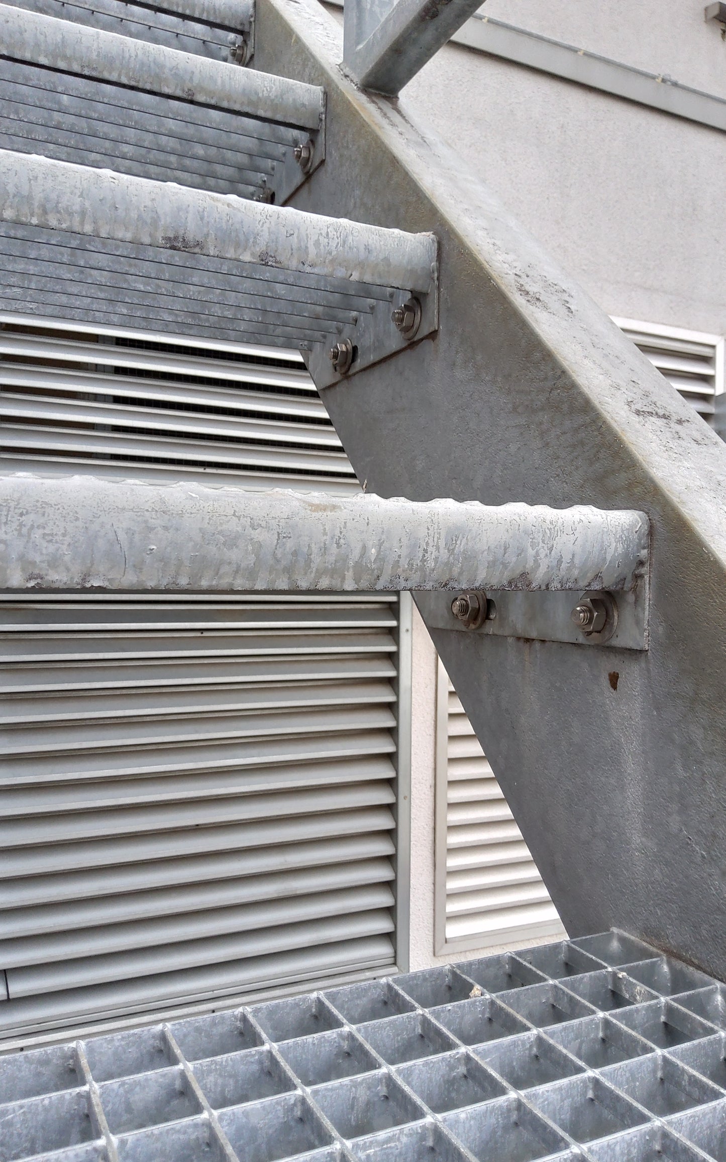Gitterrosttreppe - Stahl 1160x3655x4750