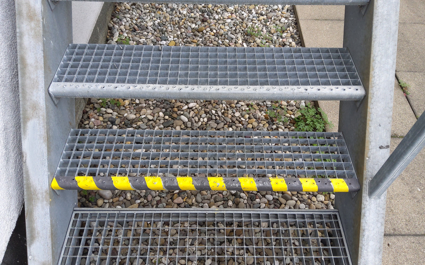 Gitterrosttreppe - Stahl 1160x3655x4750