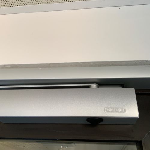 Doppelflügelige Brandschutztüre Glas T30-2-RS-FSA B170 H240