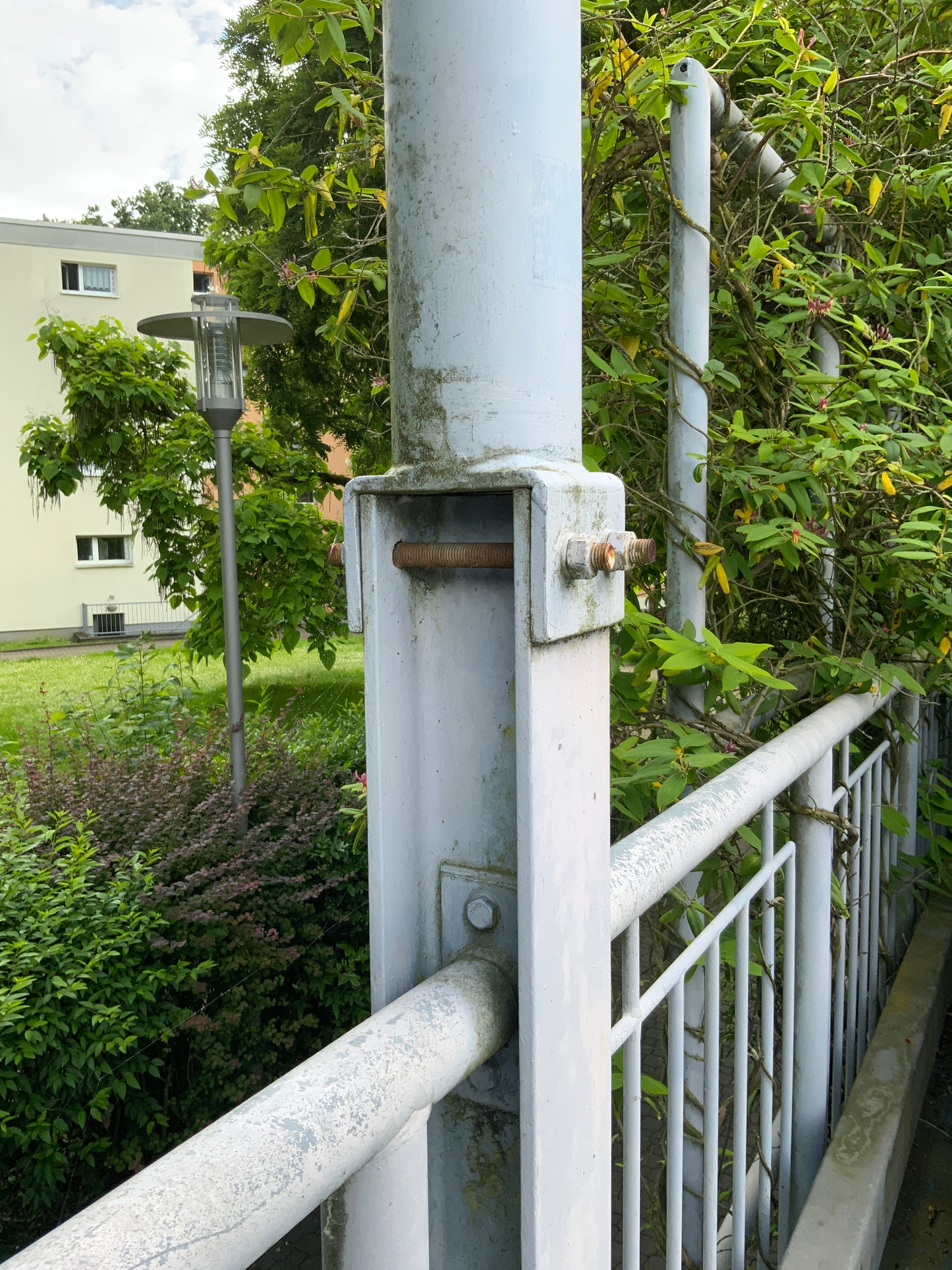 Leuchte aussen B50 H256