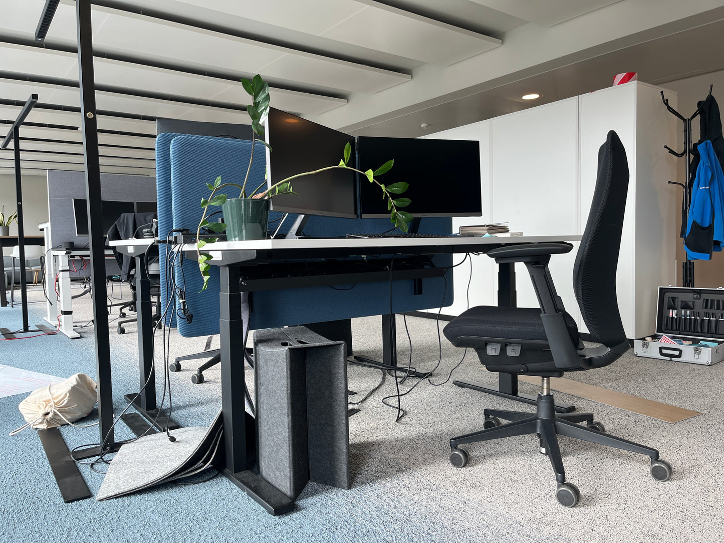 Haworth HiYa Doppel Bench, Maße: B 120-180 cm x H 65-130 cm x T 80 cm
