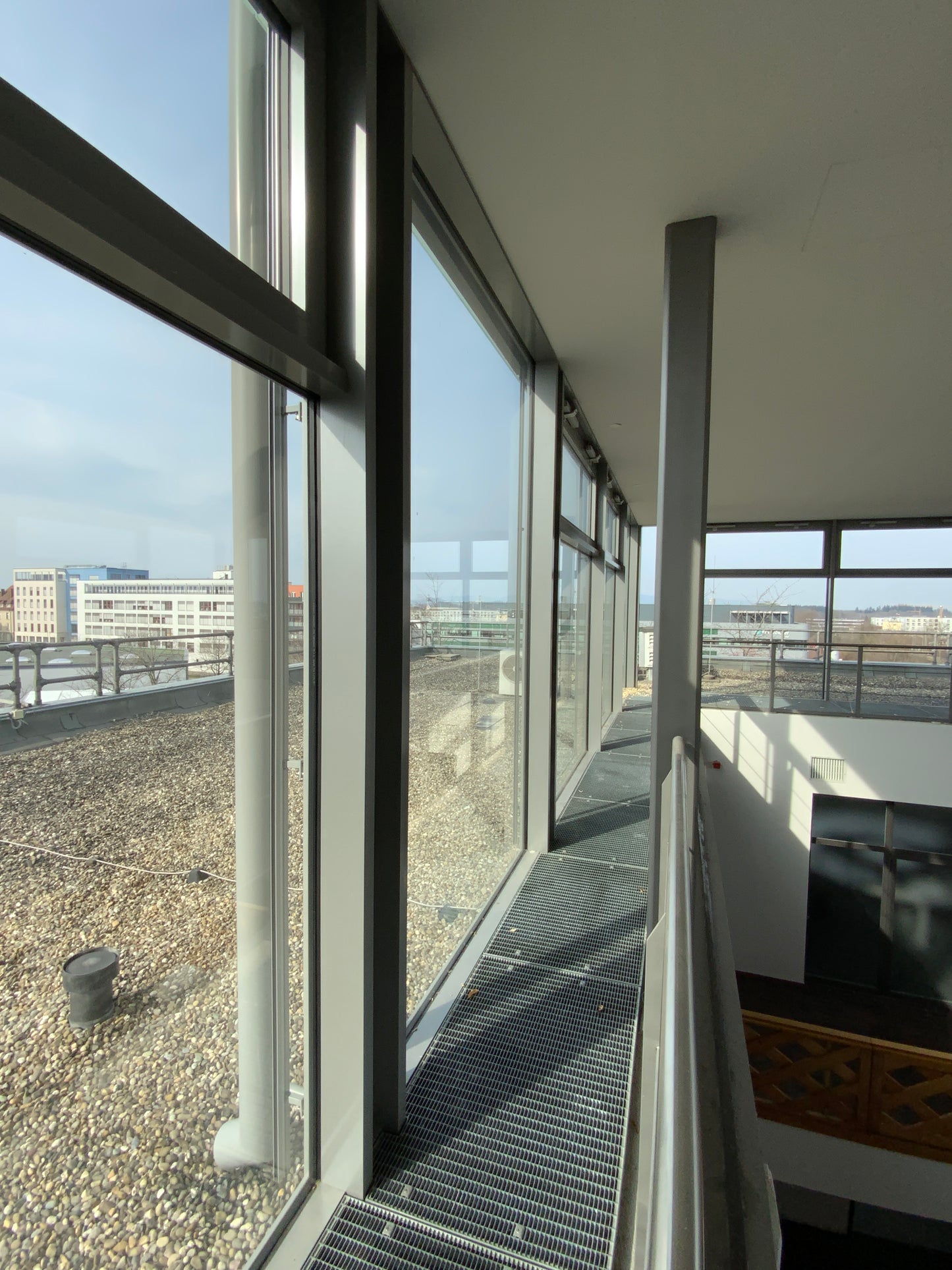 Pfosten-Riegel-Fassade 7200x3000x200