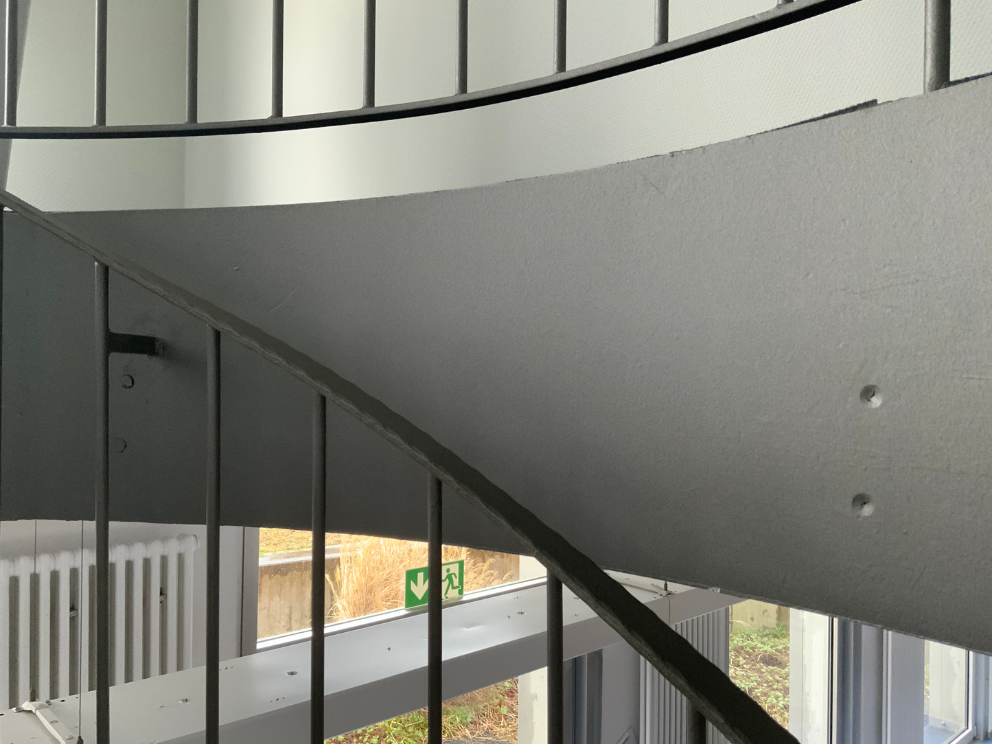 Treppe - innen - Stahl 2020x3386x1 cm