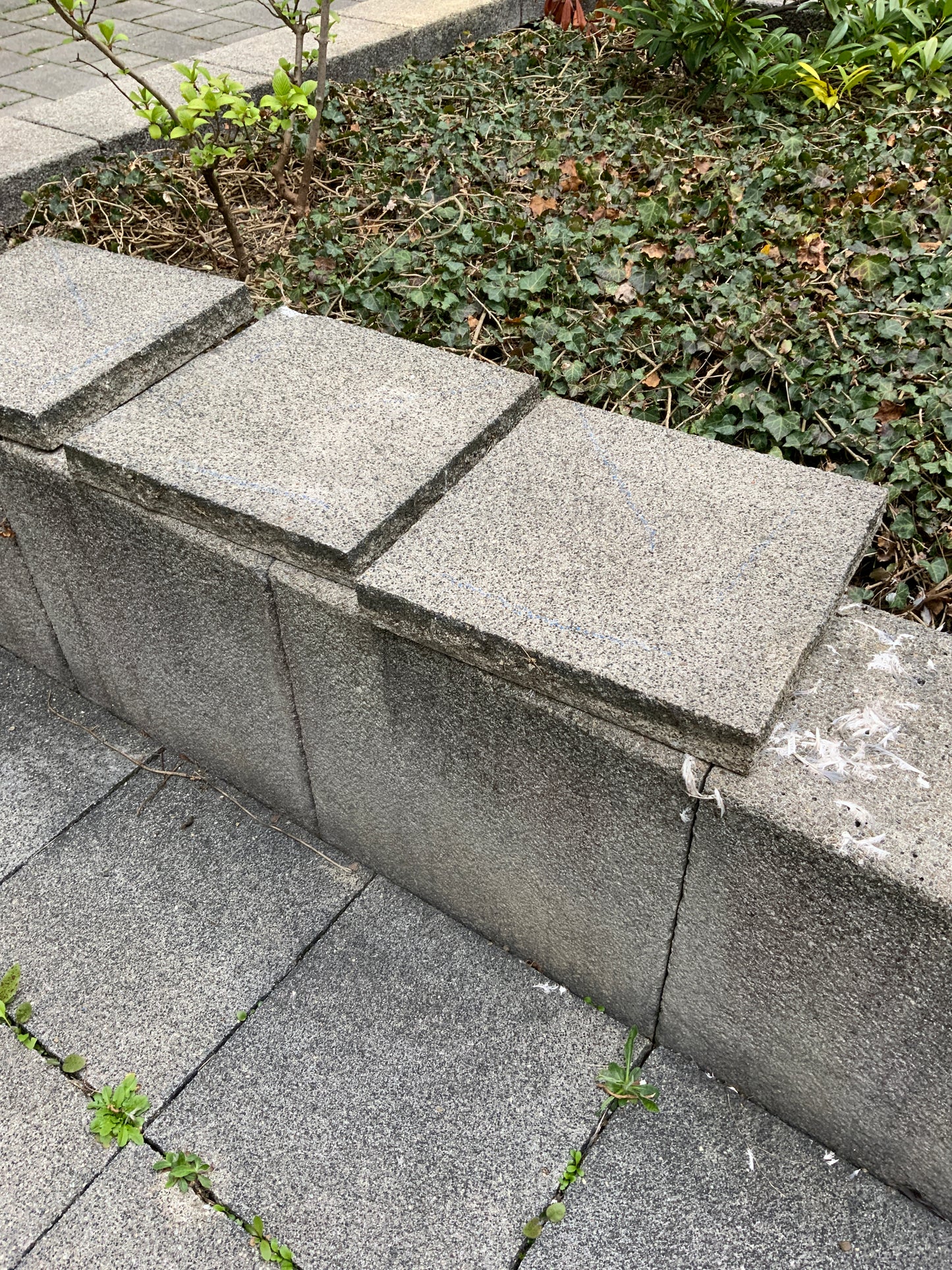 Terrassenplatten - Beton 40x40x5.5cm / Deckfläche 230m²