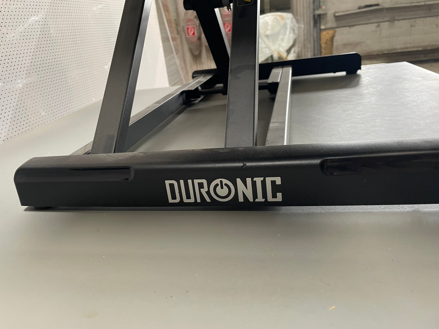 Stehtisch Schreibtischerhöhung Schreibtischaufsatz VARIDESK DURONIC