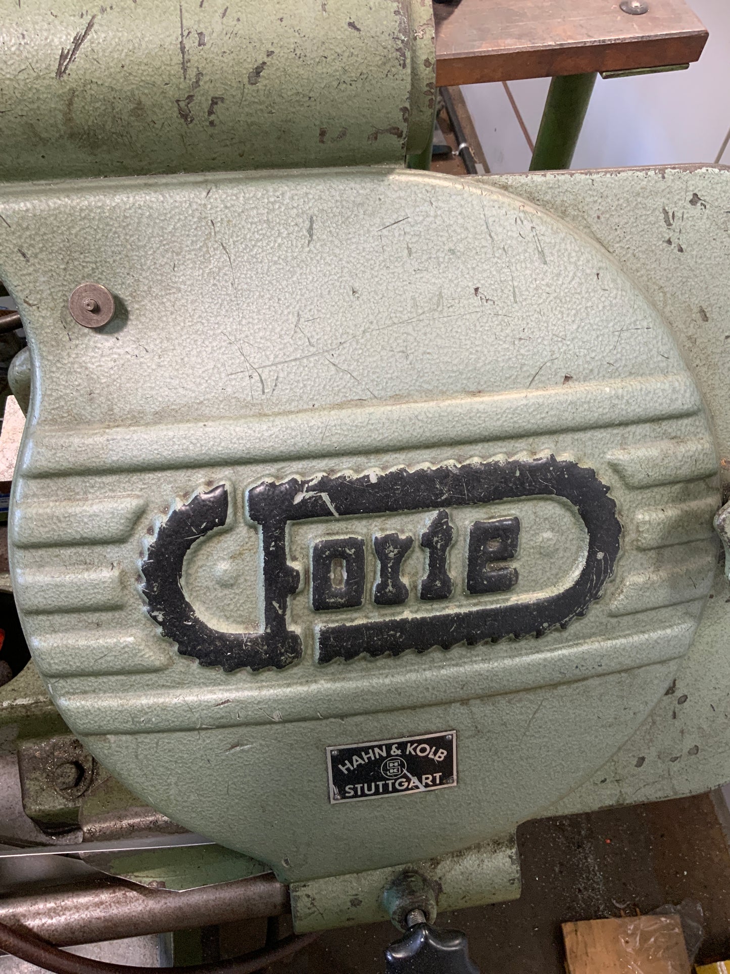 Fortemat - Horizontaler Bandsägeautomat für Metall