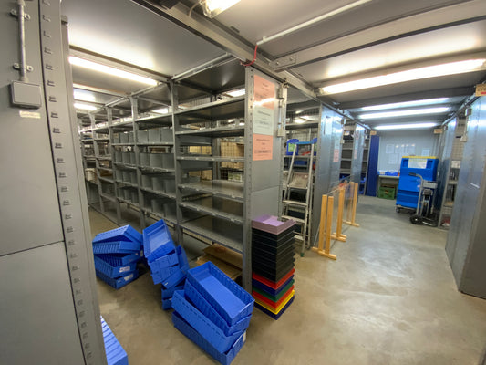 SSI SCHÄFER R4000 - mehrgeschossige Regaleinrichtung - Metall 25.5x2.17x8m