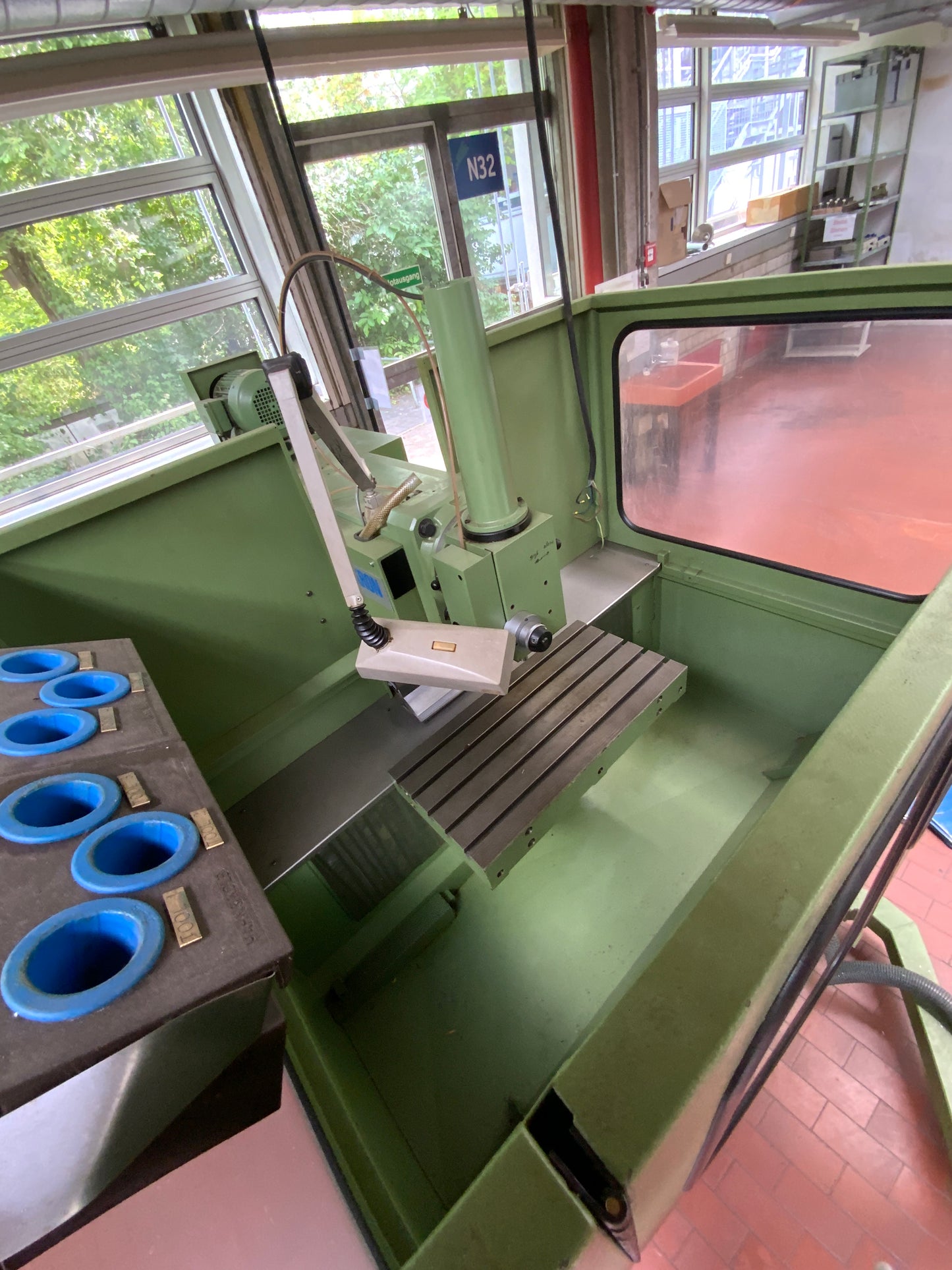 Universal MIKRON WF 21 D - Fräs- und Bohrmaschine