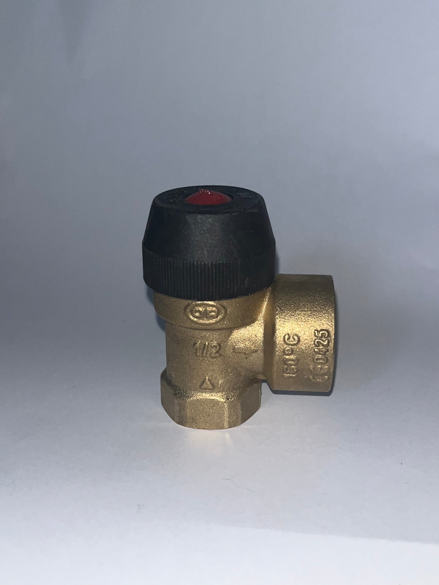 Heizung Sicherheitsventil 3 bar Überdruckventil 1/2“ x 3/4