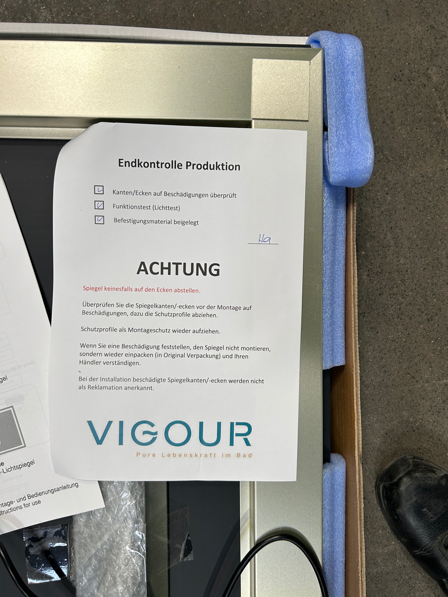 Vigour LED Licht Spiegel Vogue mit Touchfeld