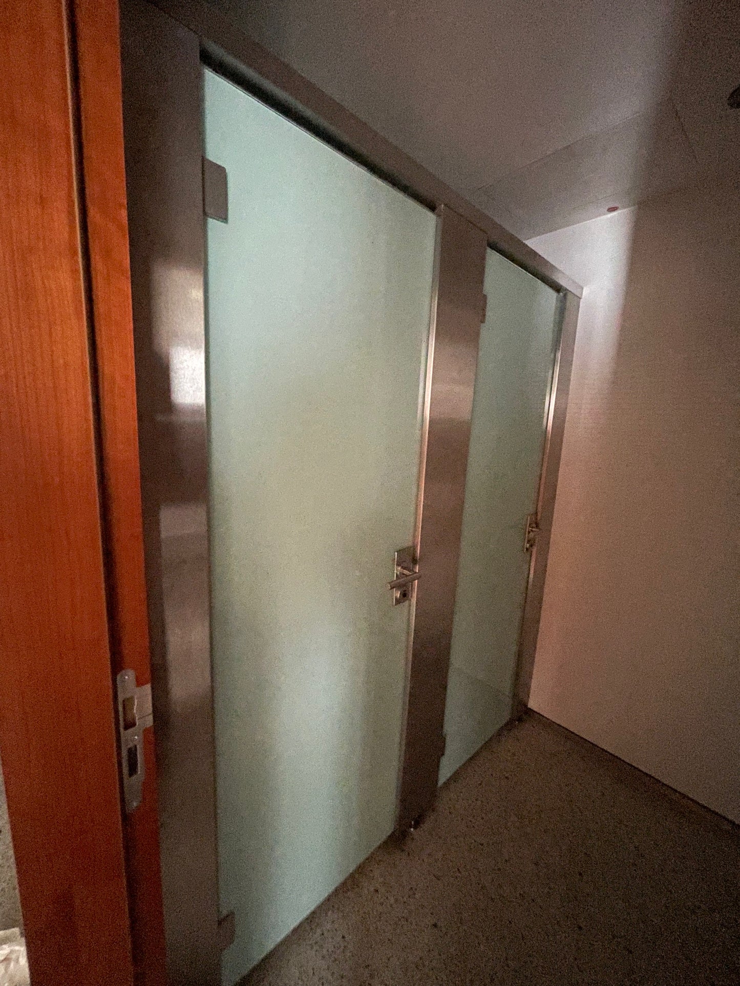 WC Trennwand WC Kabinen Edelstahl mit Glastür