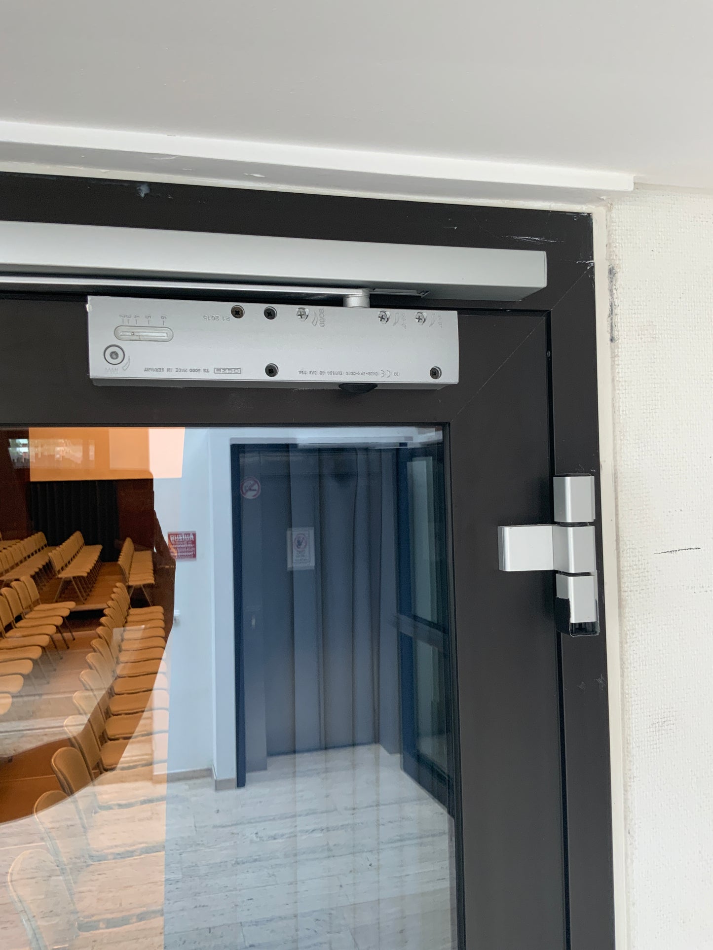 Doppelflügelige Glastür Hueck B233 H228.5