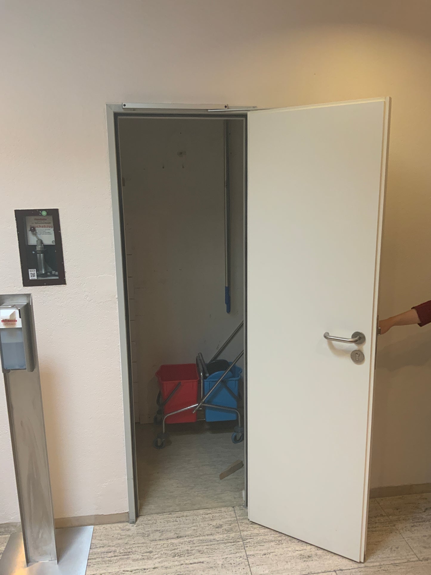 Brandschutztür weiß T30-1-RS-FSA B65 H201