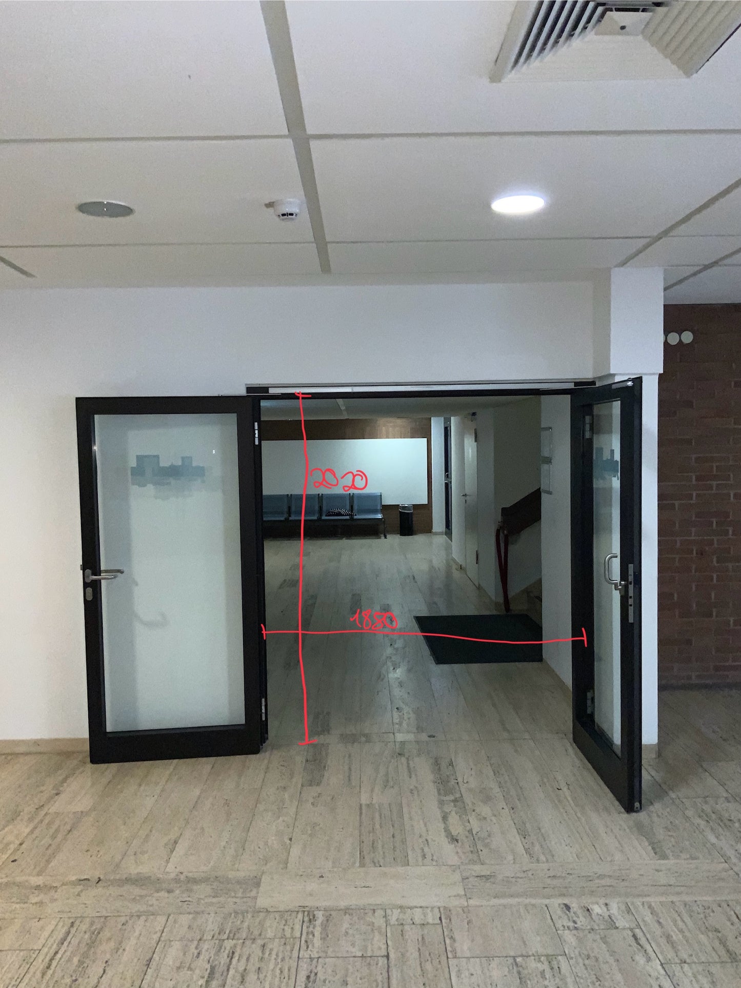 Doppelflügelige Brandschutztür Glas T30-2-RS-FSA B201 H209