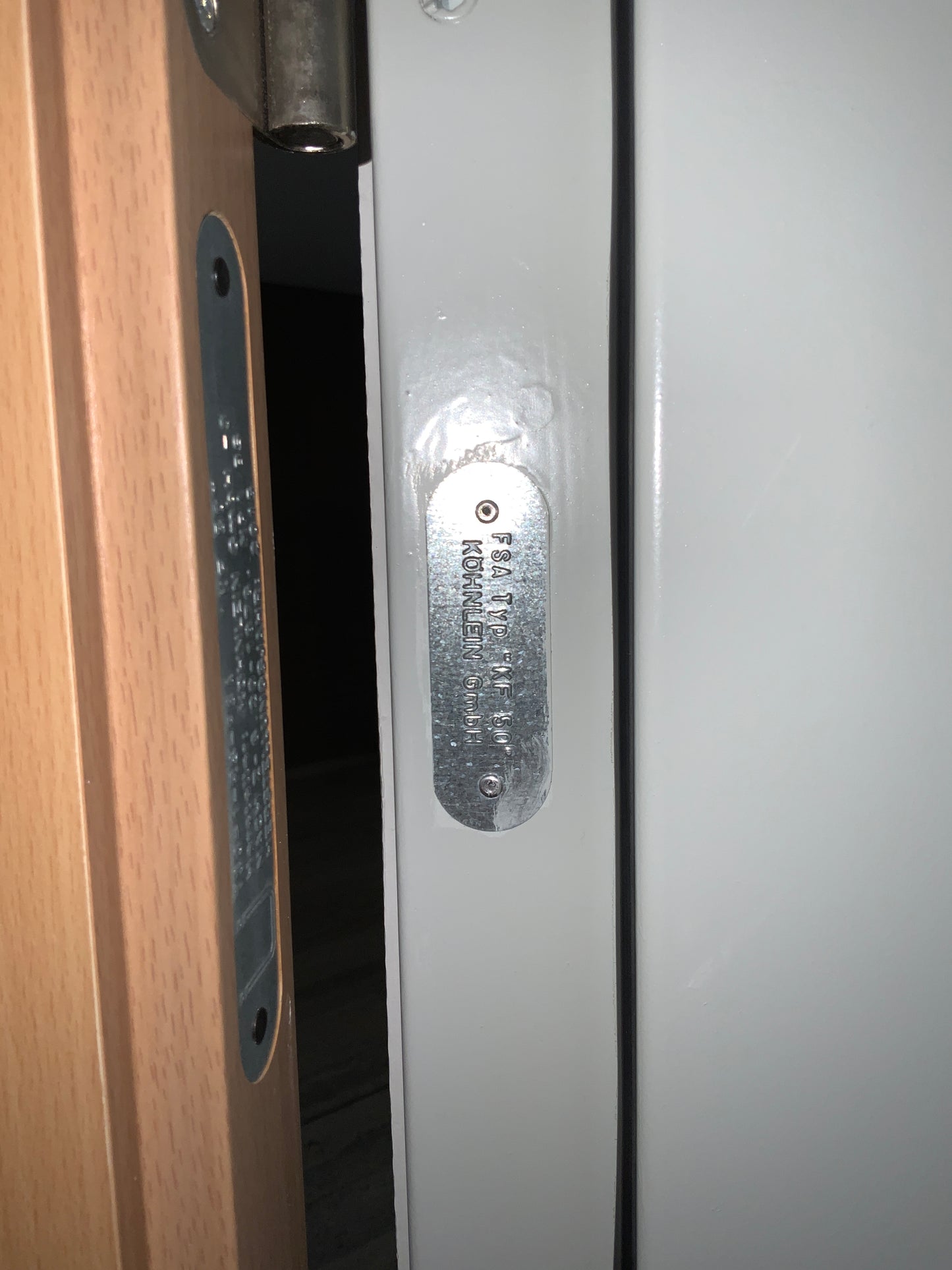 Brandschutztür mit Oberlicht T30-1-RS-FSA B95 H257