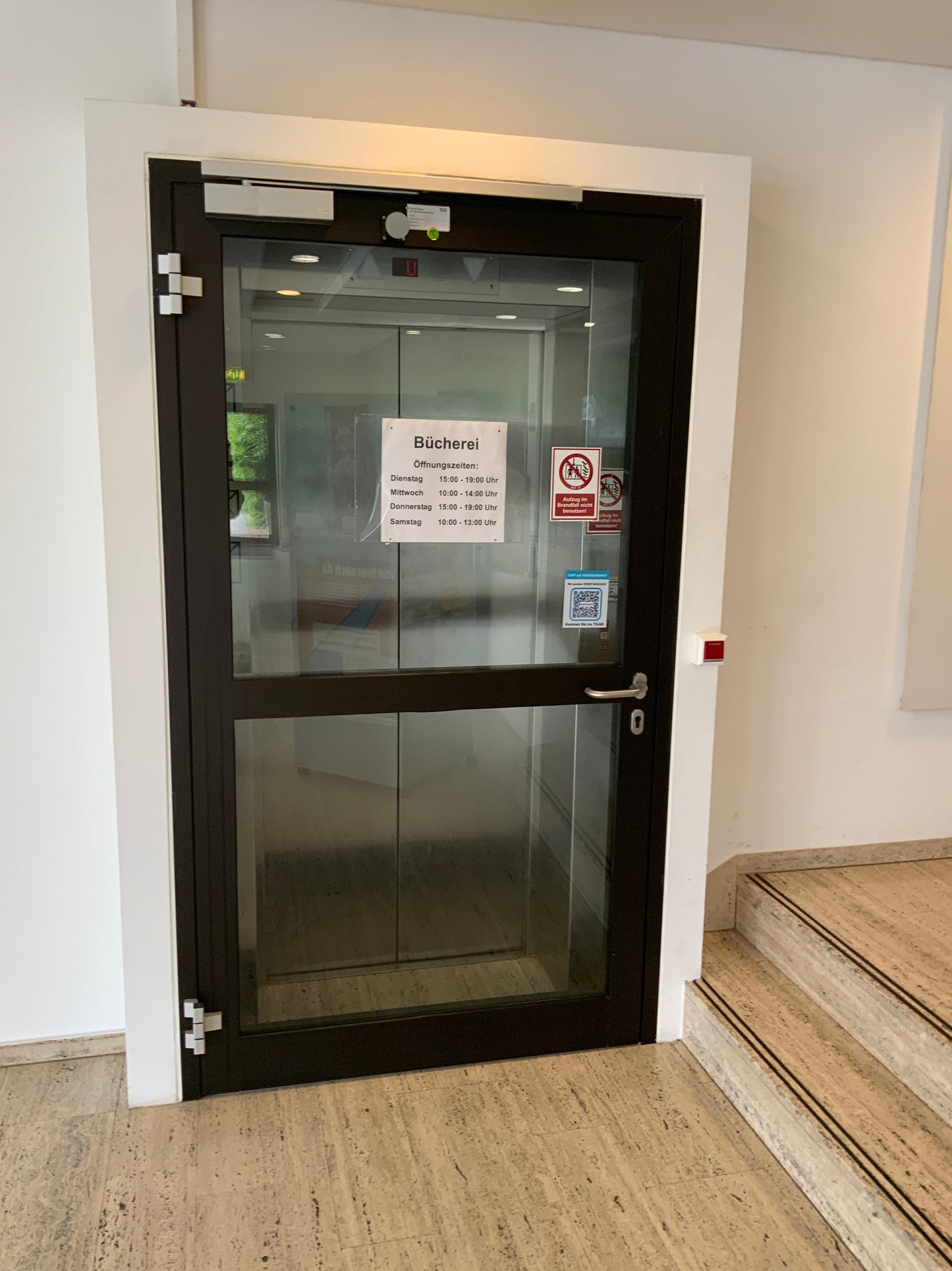 Brandschutztür Glas T30-1-RS-FSA B130 H227 DIN L