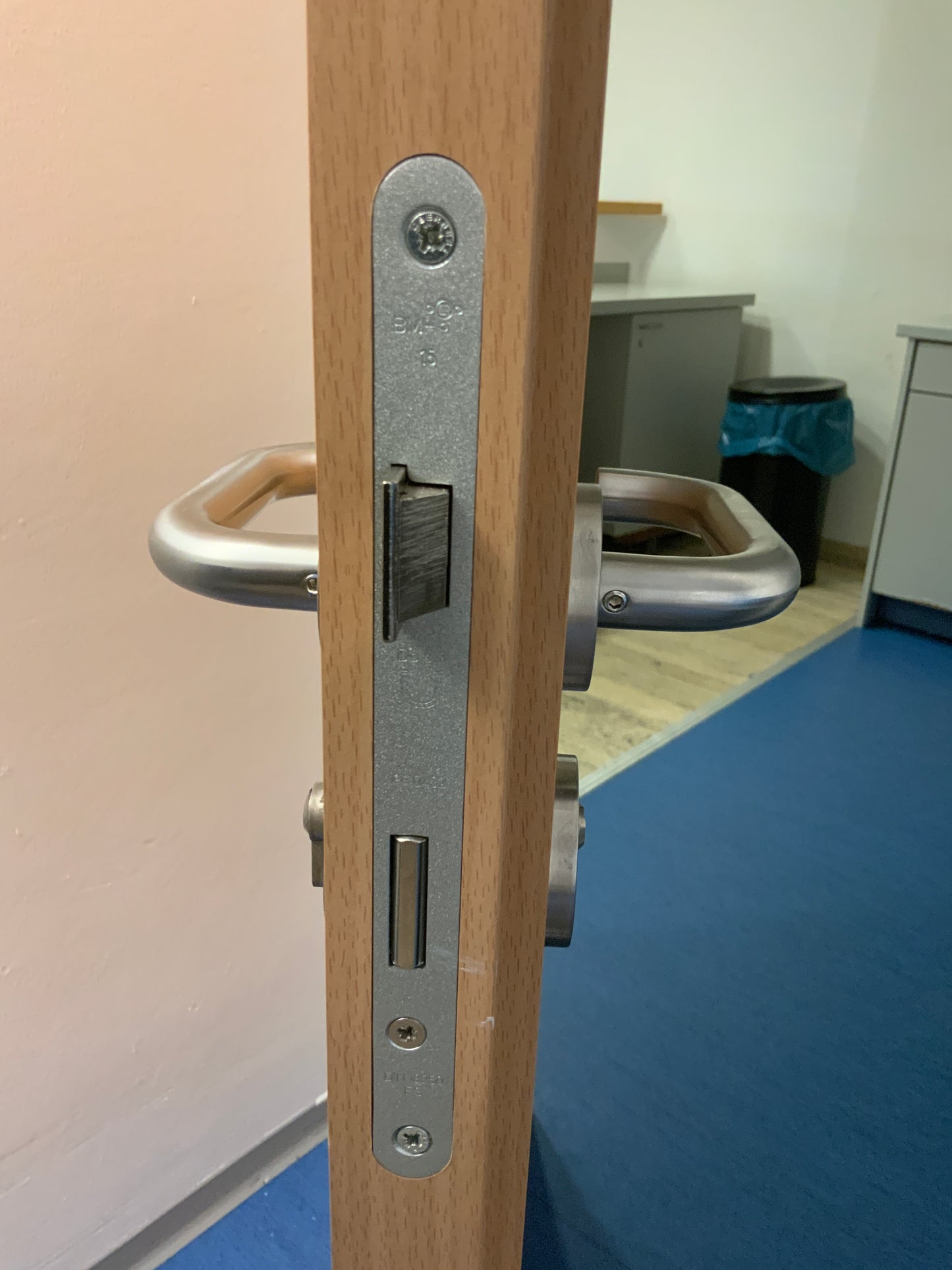 Brandschutztür Holz Koehnlein T30-1-RS-FSA "KF 50" B95 H214 DIN L