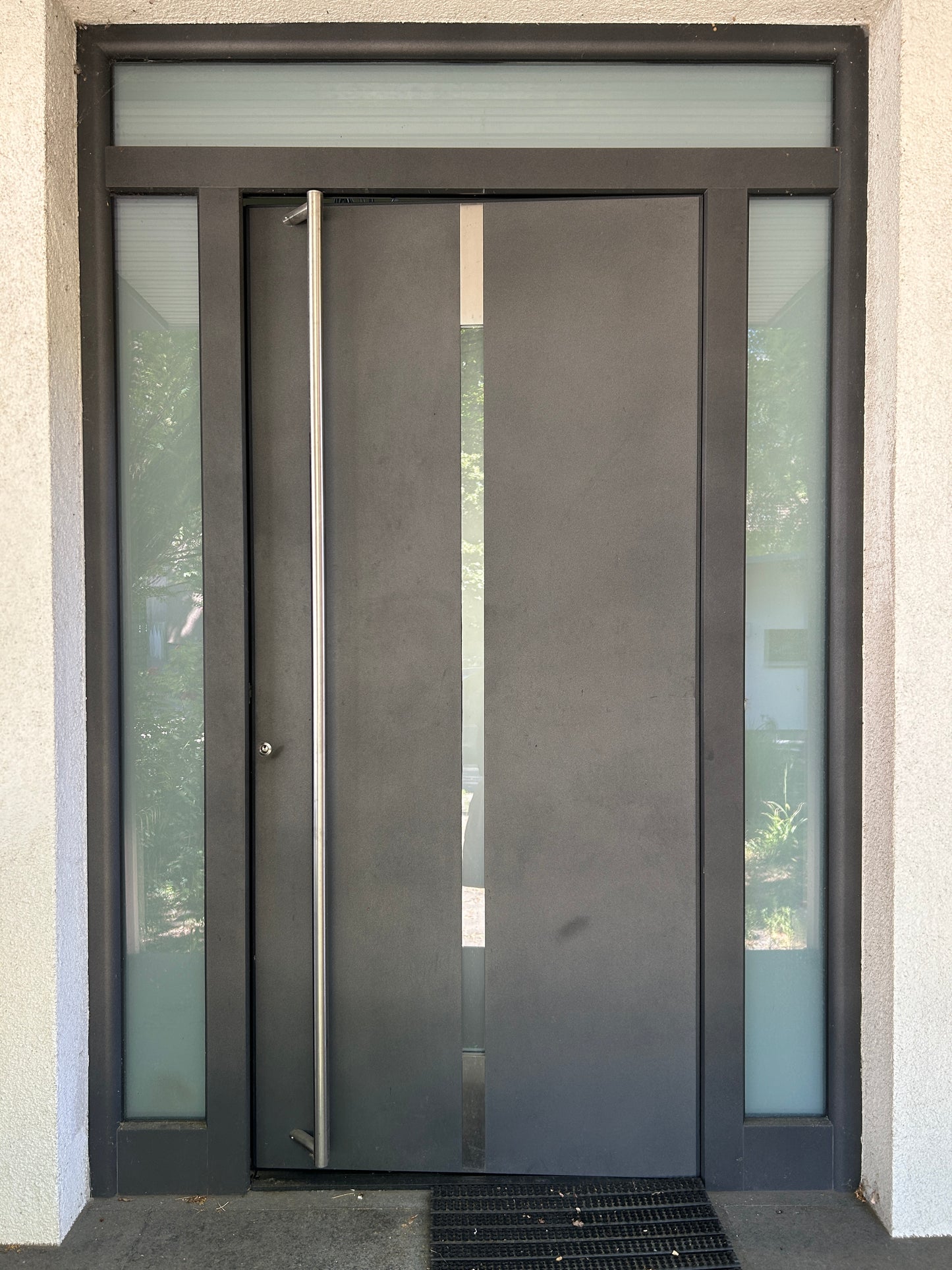 Schueco Aussentür Aluminium mit Verglasung 1664 x 2488 x 85 mm