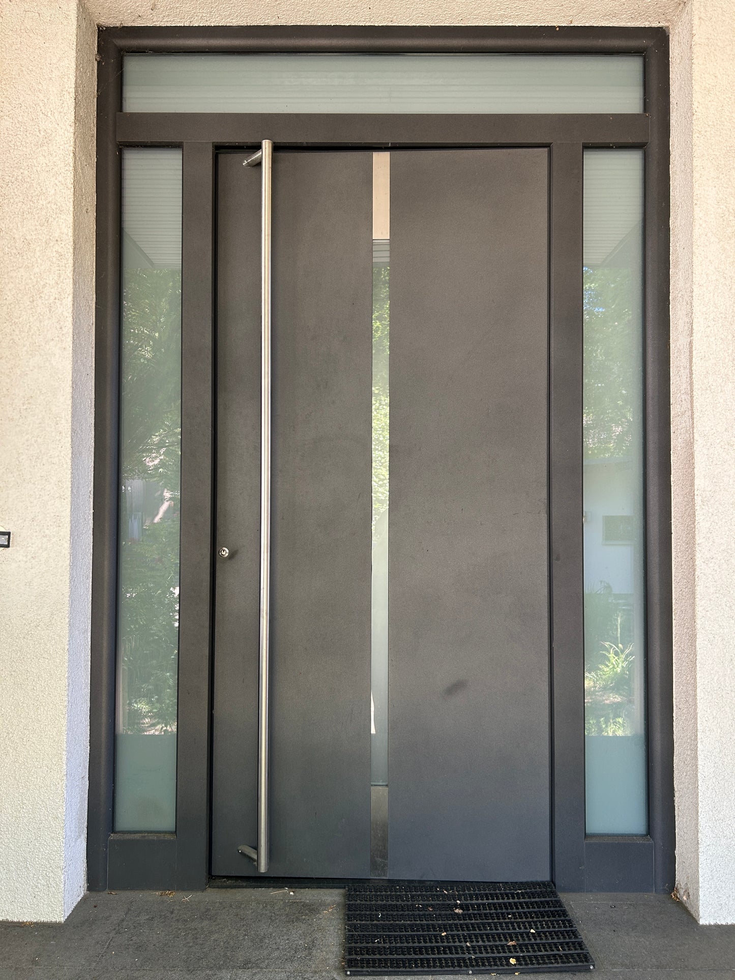 Schueco Aussentür Aluminium mit Verglasung 1664 x 2488 x 85 mm