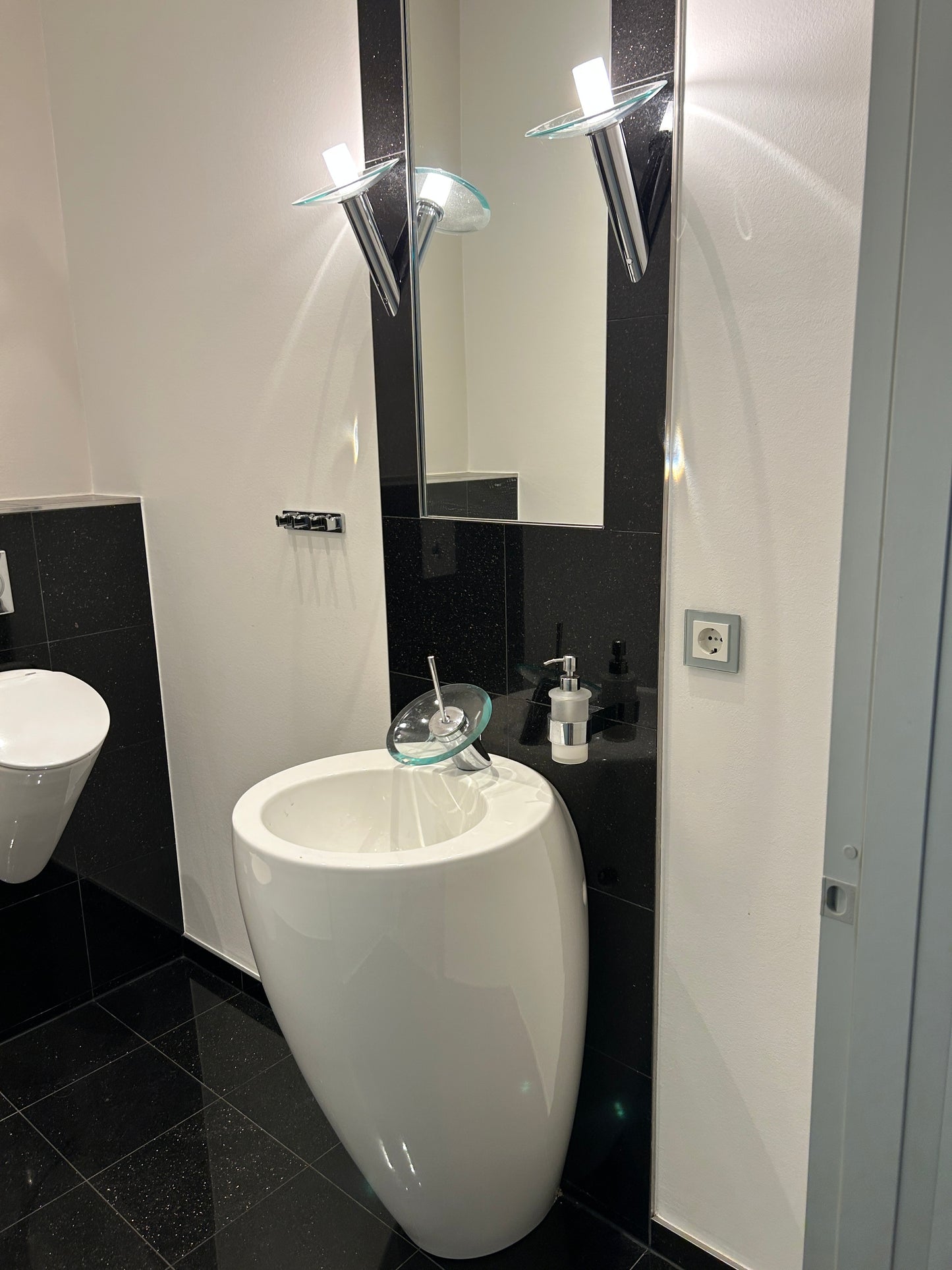 Sanitär Keramik Duravit Serie Starck, mehrteilig