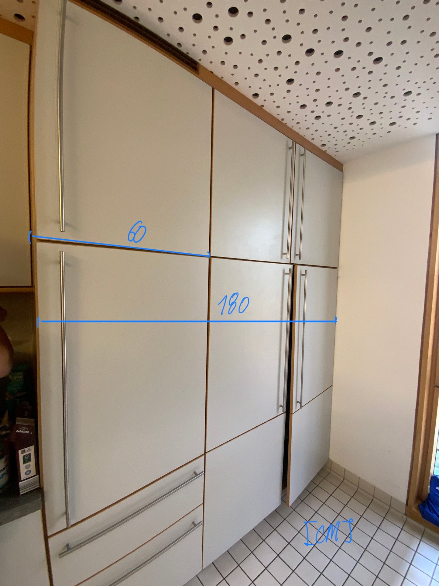 Einbauküche - zweizeilig - Holzwerkstoff 540x234x60cm