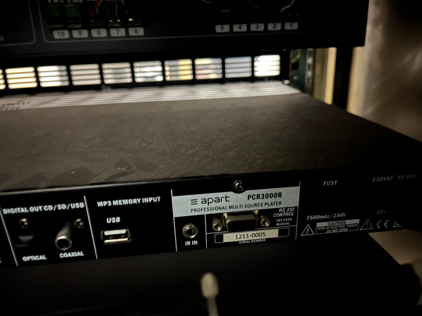 Apart PA2240BP - Professional Public Adress Amplifier
