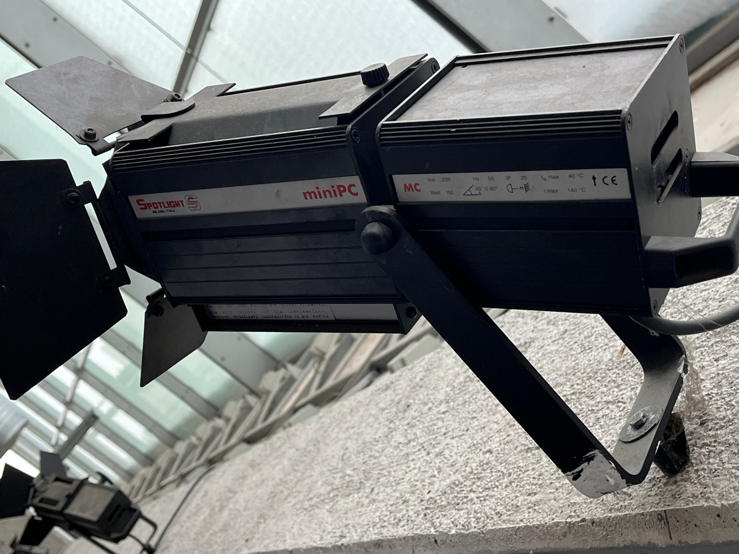Halogenstrahler - Spotlight miniPC MC 210x158x350