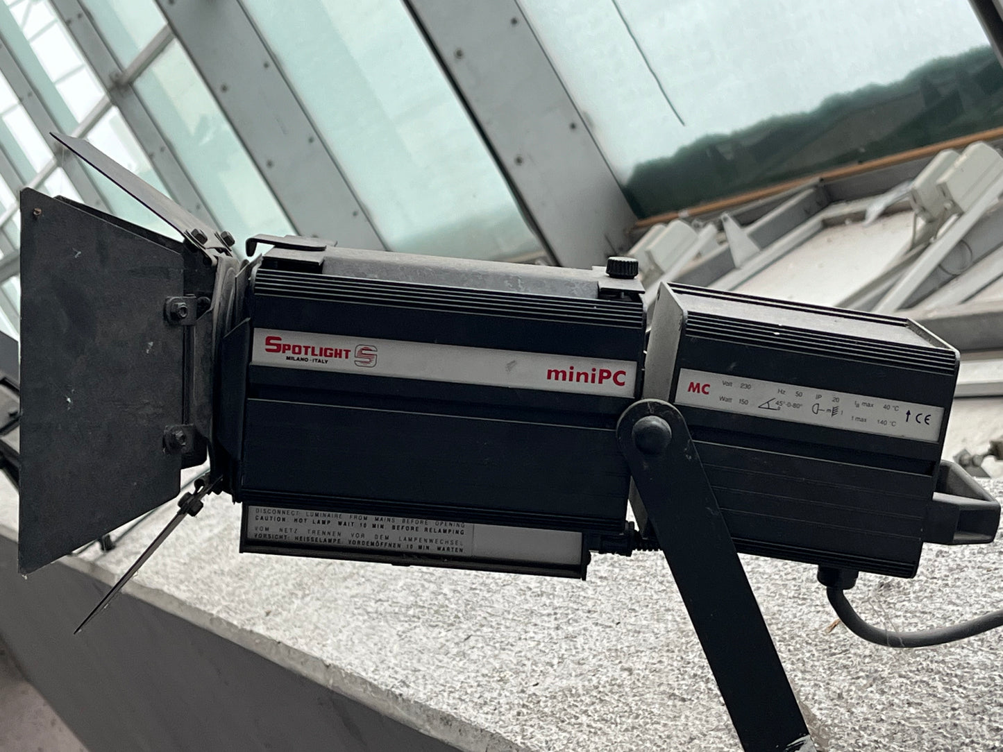 Halogenstrahler - Spotlight miniPC MC 210x158x350