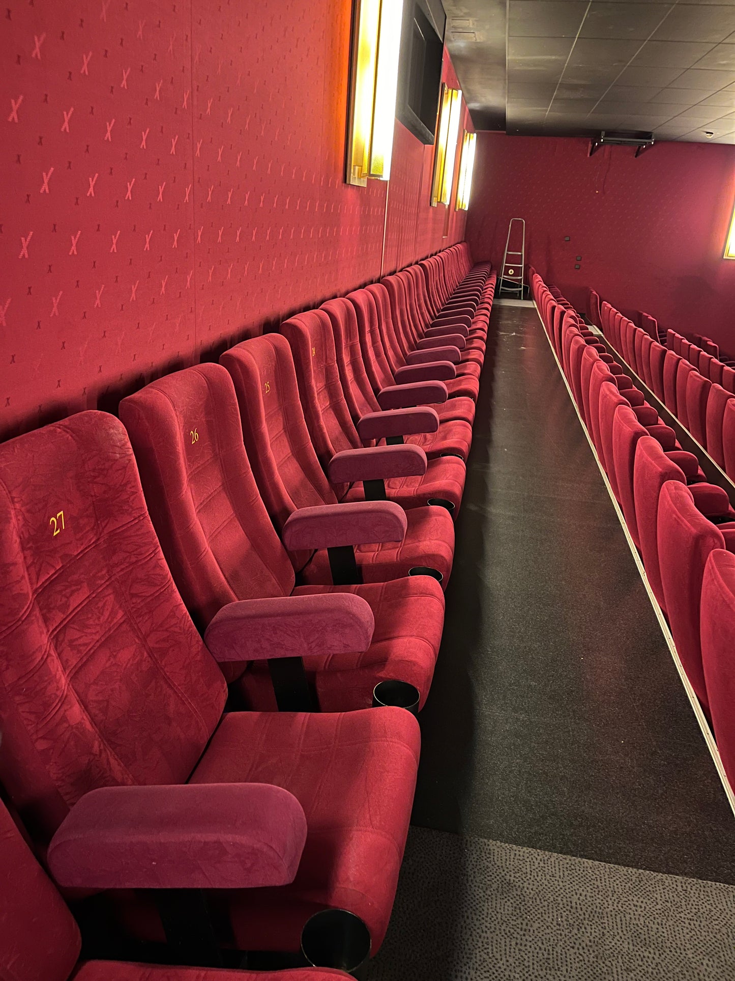 Kinosessel, Theaterstuhl, Loungesitz rot