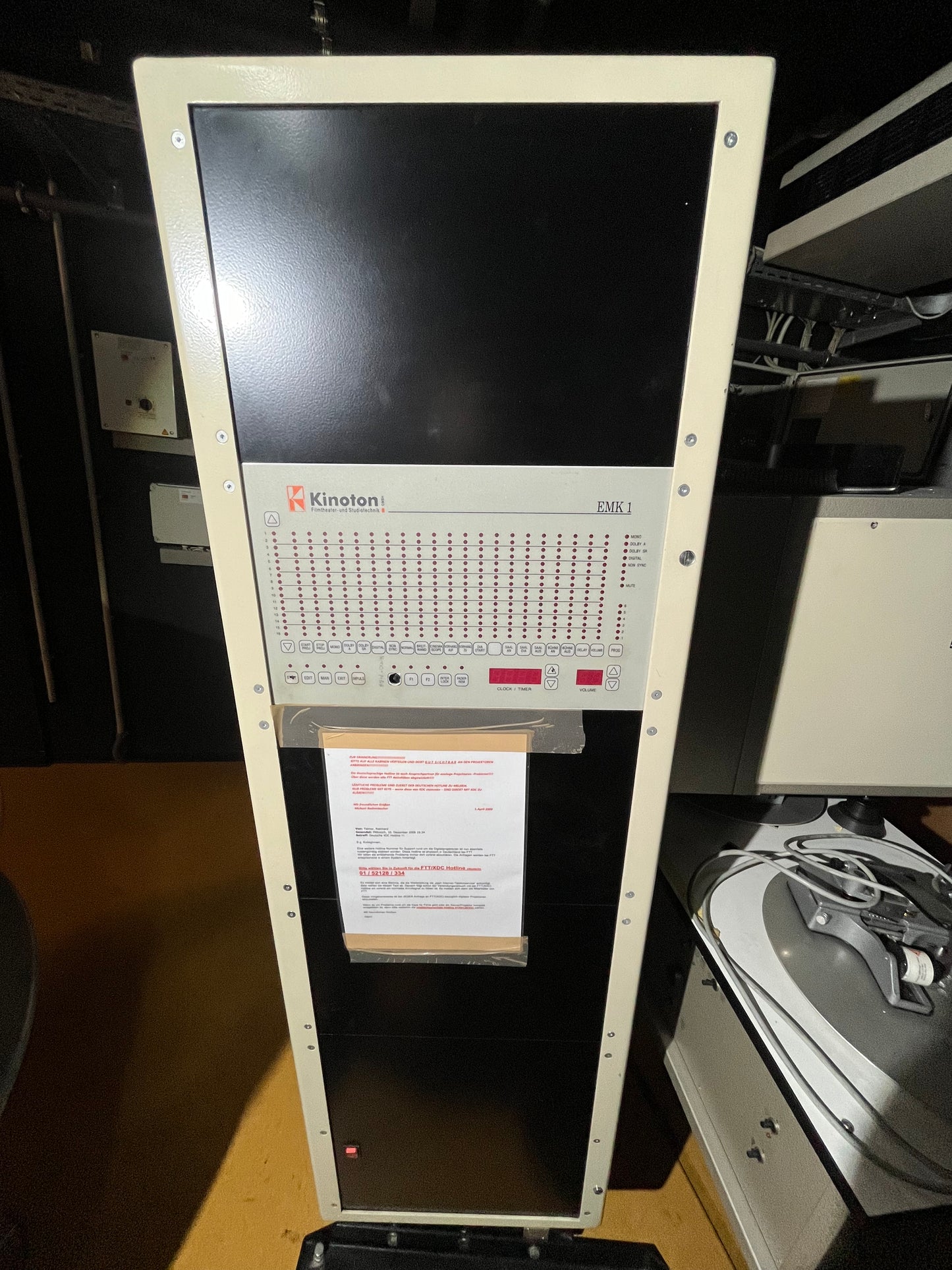 Kinotechnik Steuerung - Kinoton EMK1