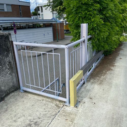 Geländer Brüstung  aussen