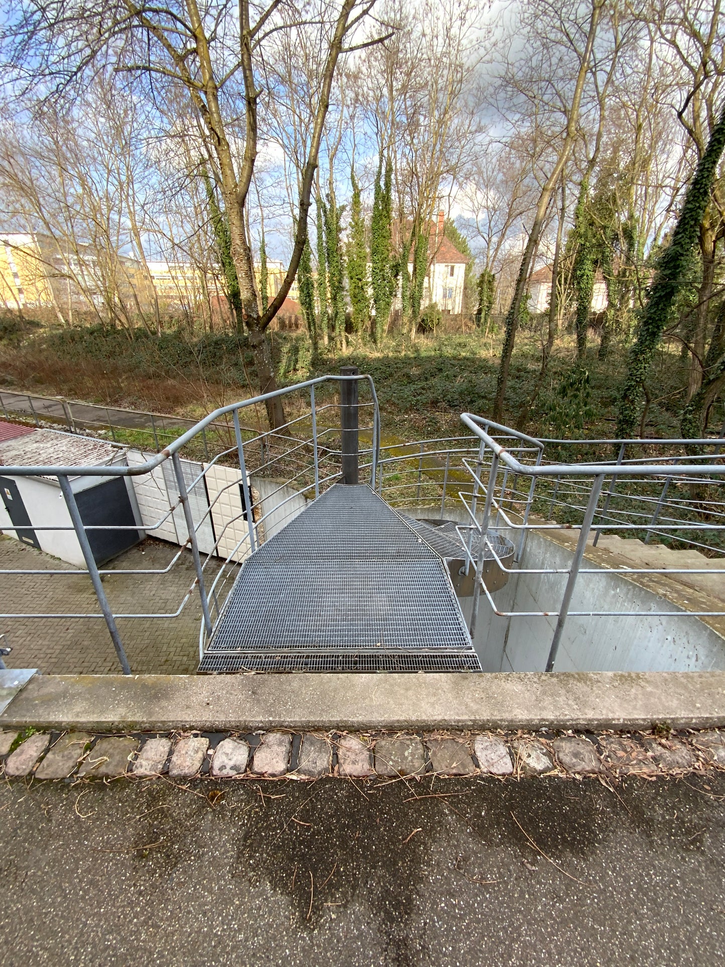 Gitterrosttreppe, Spindeltreppe 3360x4620x4230