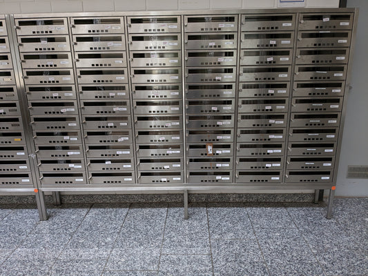 Briefkastenanlage 2410x1630x310