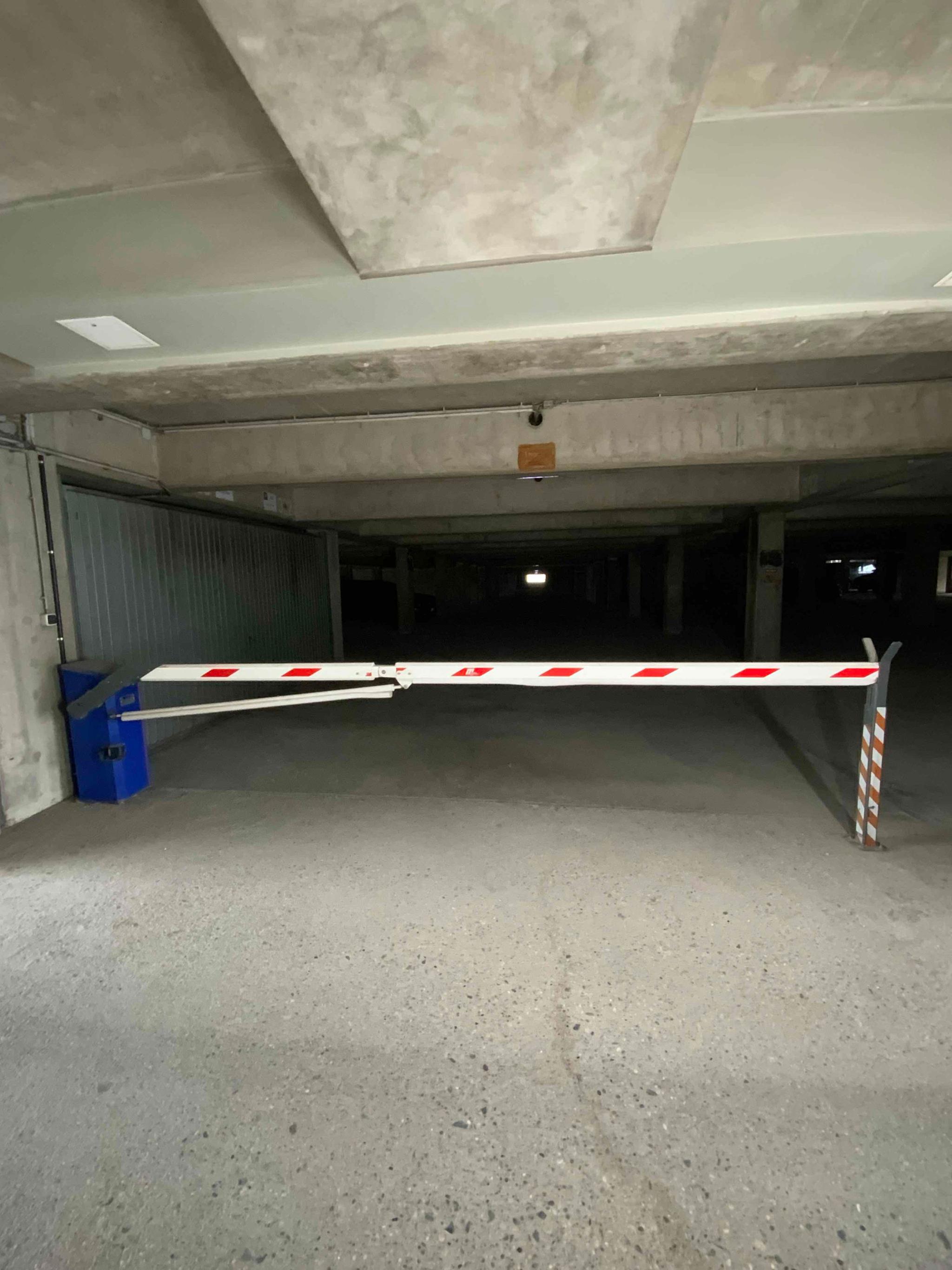 Schrankenanlage Stahl / Aluminium 440x225 cm  - Vorschaubild 10