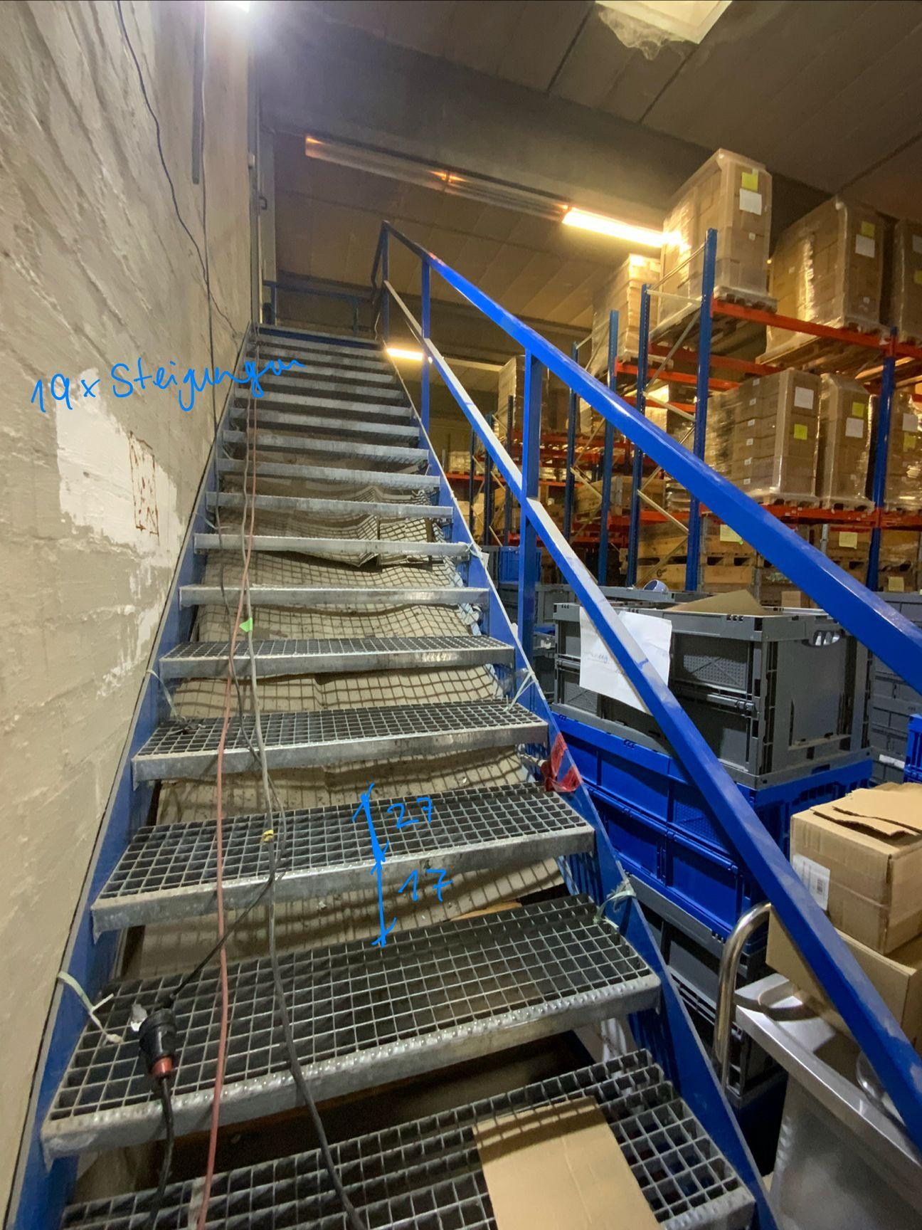 Gitterrost Treppe - Stahl verzinkt 1050x3232x4860 mm - Vorschaubild 4