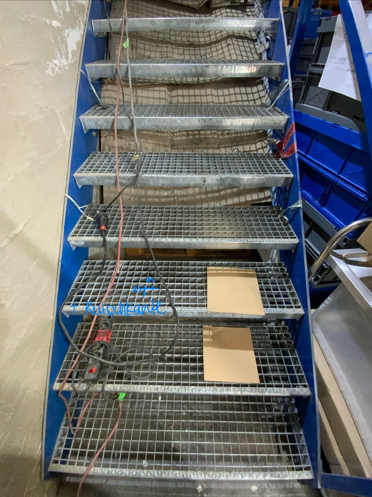 Gitterrost Treppe - Stahl verzinkt 1050x3232x4860 mm - Vorschaubild 3