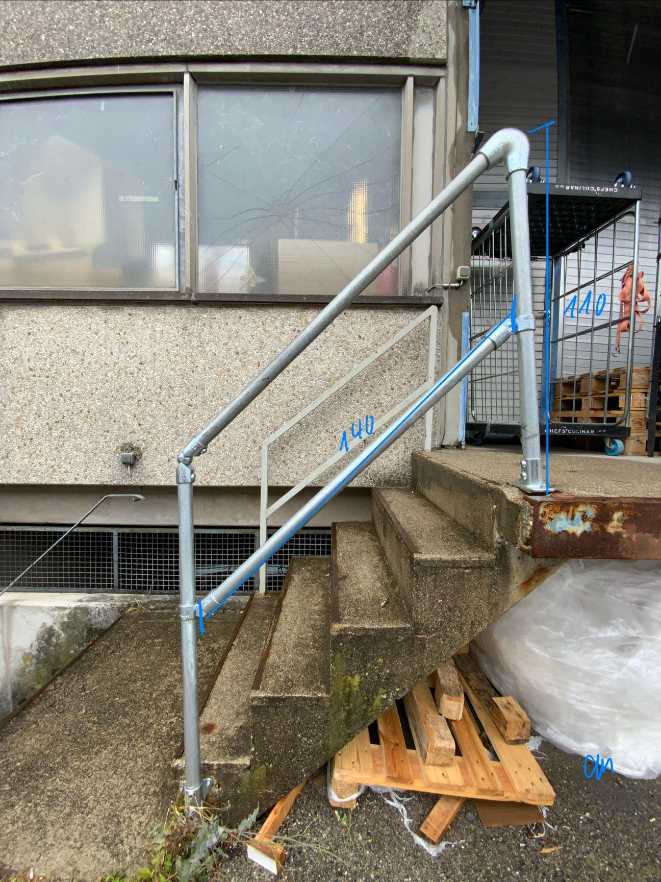 Geländer/Brüstung Treppe  - Stahl verzinkt 1400x1100x48.3 mm - Vorschaubild 4