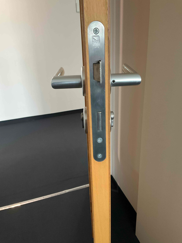 image4