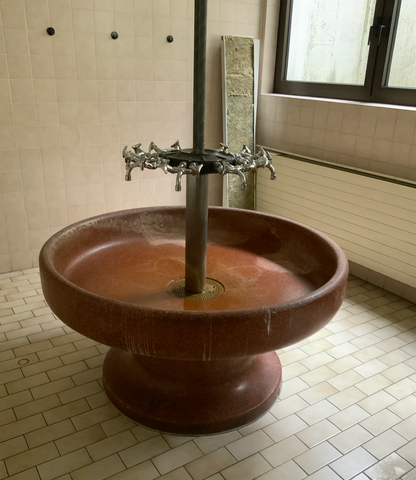 Trinkbrunnen - Betonwerkstein - Ø 1380mm H 730 mm