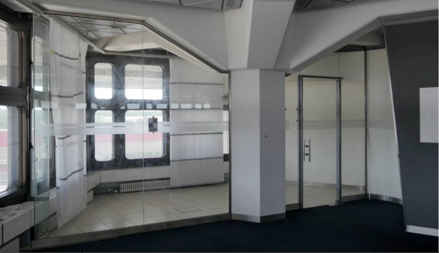 Pfostenlose Ganzglas-Trennwand Typ 5 (inkl. System-Türen) – ReUse