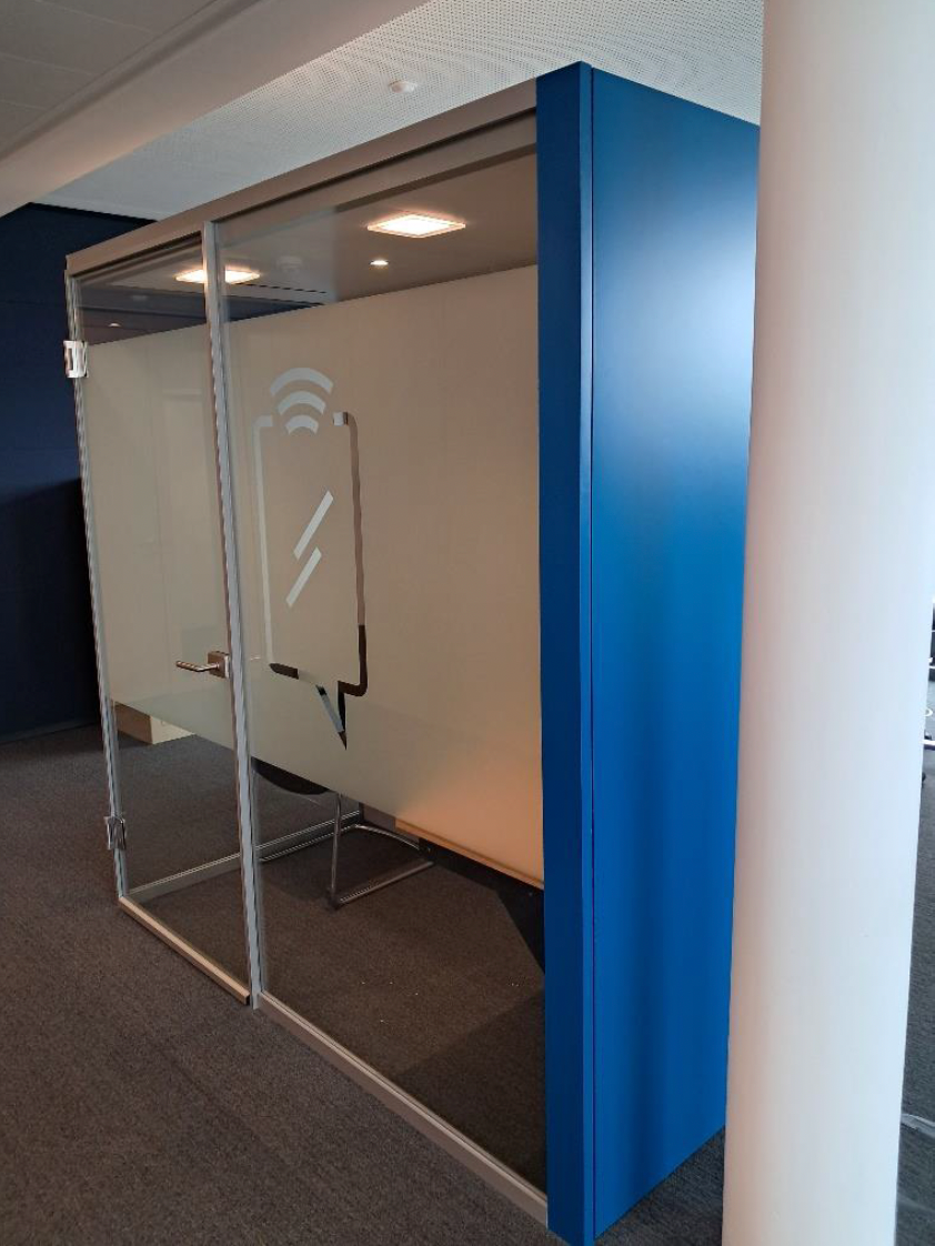 Strähle Kubus I Telefonbox 220x120.3x230cm