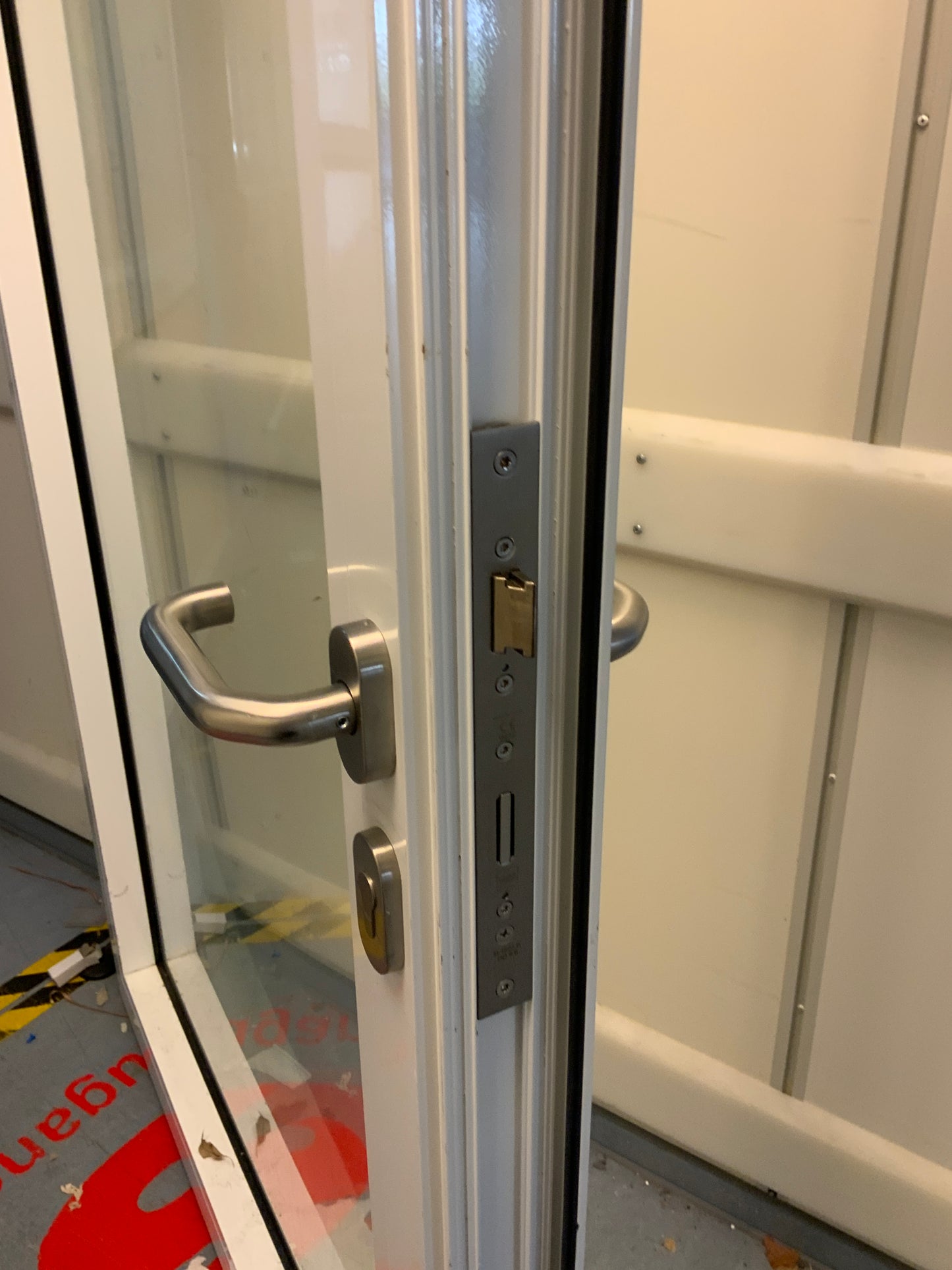 Schüco T30-1-RS-FSA Brandschutztür 1900 x 2400 mm | einflügelig mit Festverglasung