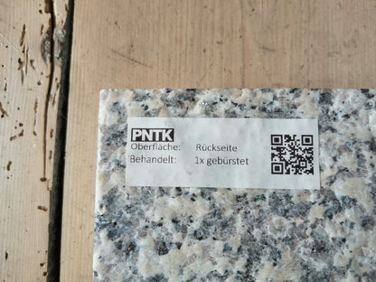 Granitstein Bianco Sardo Fassadenplatten 84 cm Länge