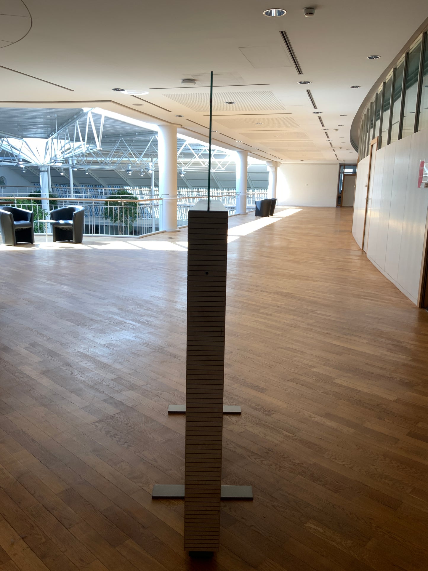 Raumtrennelement mit Glasaufsatz - Holz/Glas 150x158x12cm