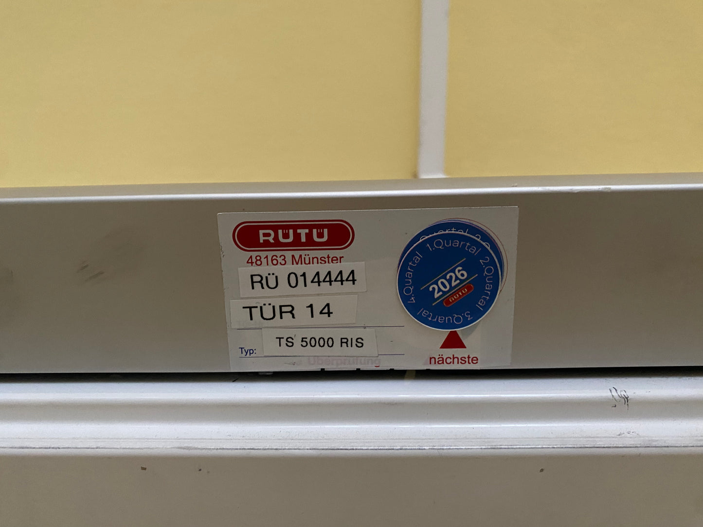 Hörmann Brandschutztür T30-2-RS | zweiflügelig