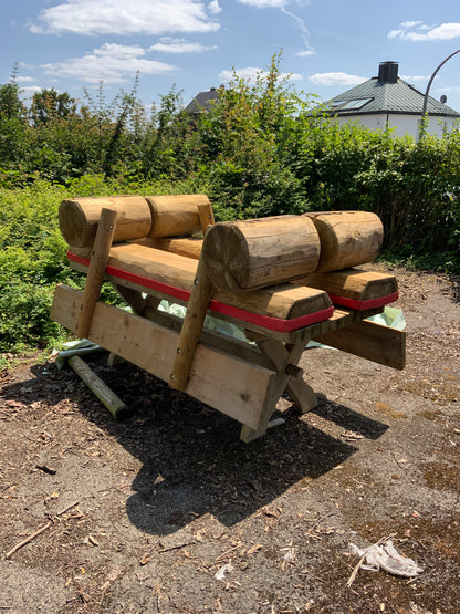 Sitzgruppe  - Holz 200x72x75cm
