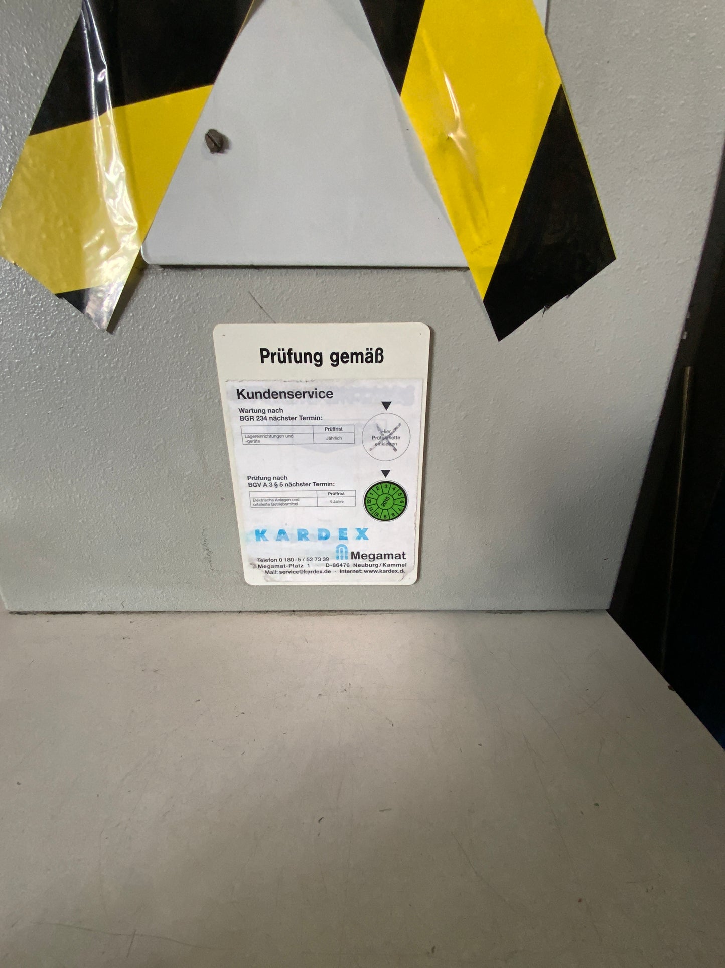 Paternoster Werkzeugschrank - Metall 2500x3150x850mm